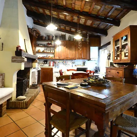 Apartment La Casa Del Borgo Rimini